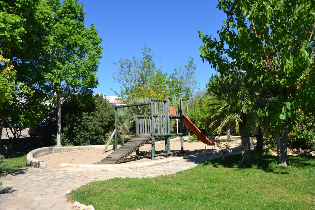 Complejo Bellavista Residencial Apartment Pego Exterior photo